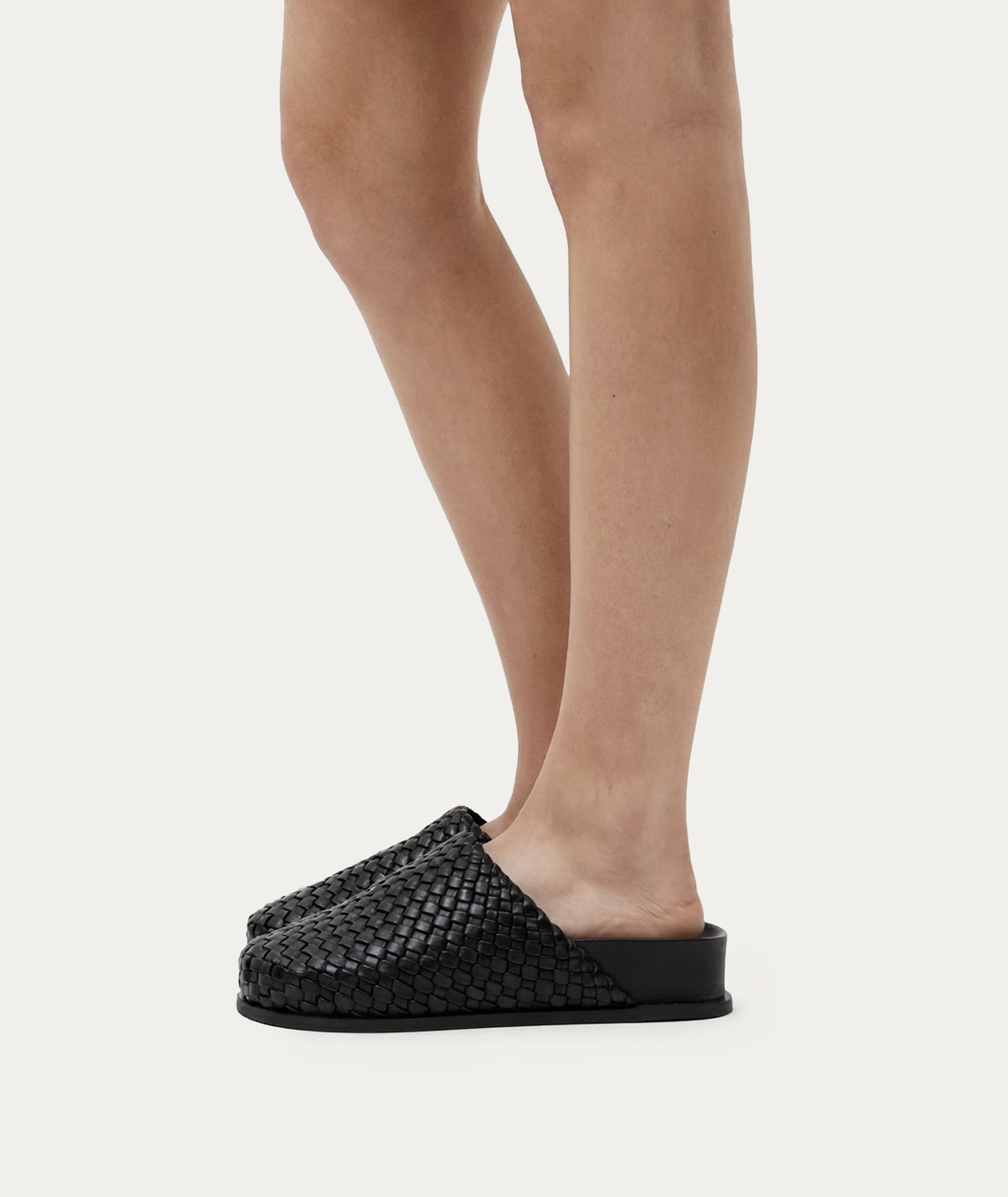 Alastor Slide - Black Woven