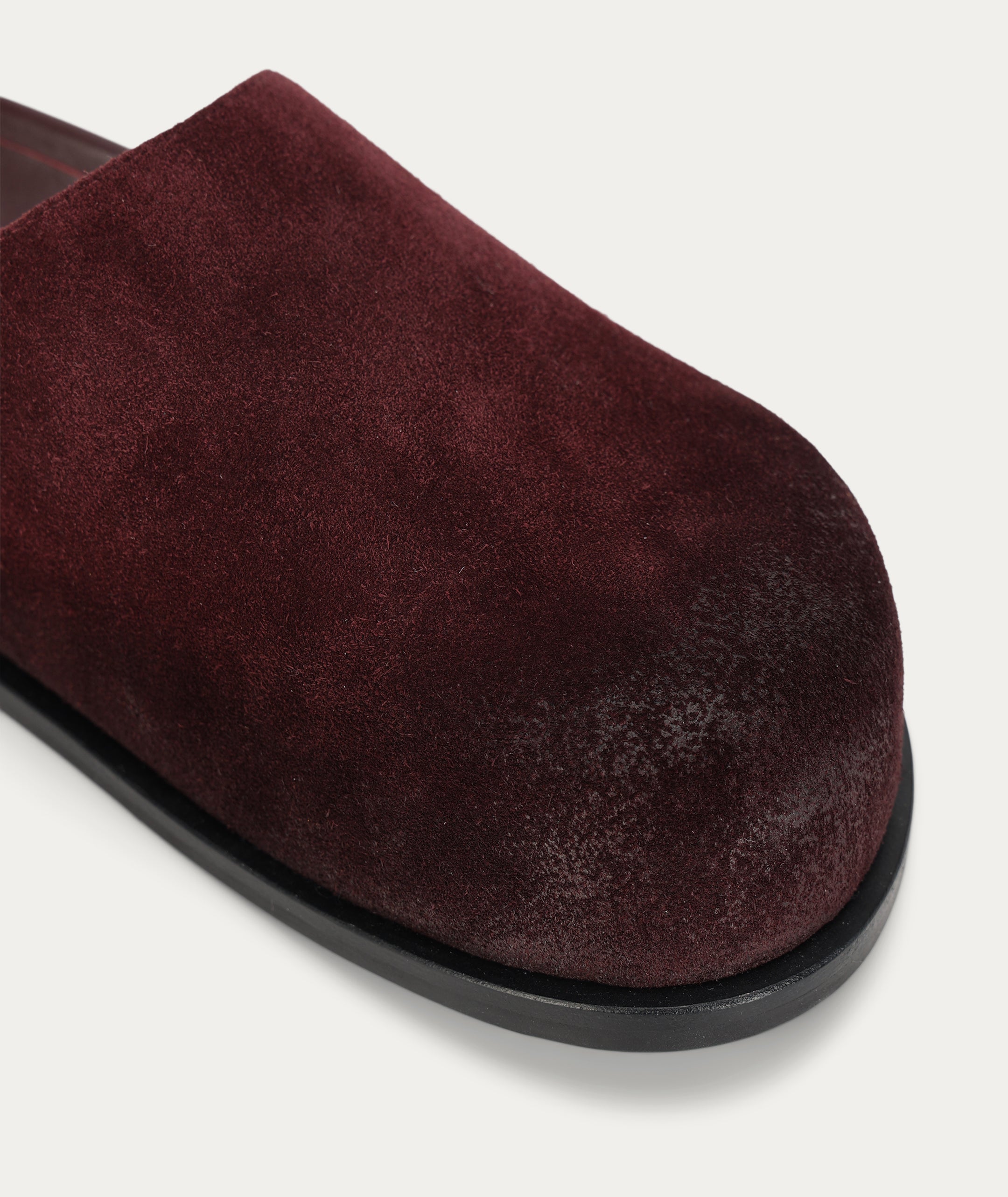 Alastor Slide - Merlot Suede