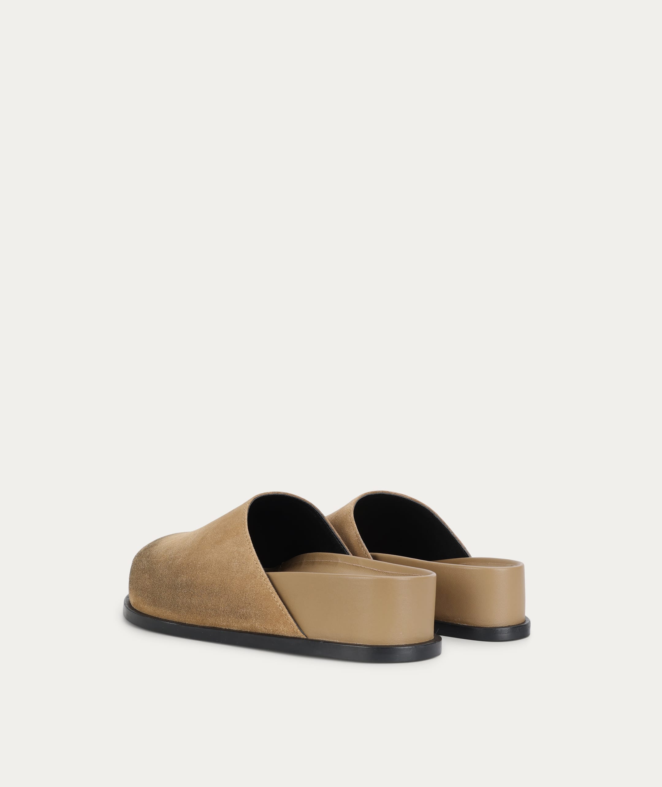 Alastor Slide - Oat Suede