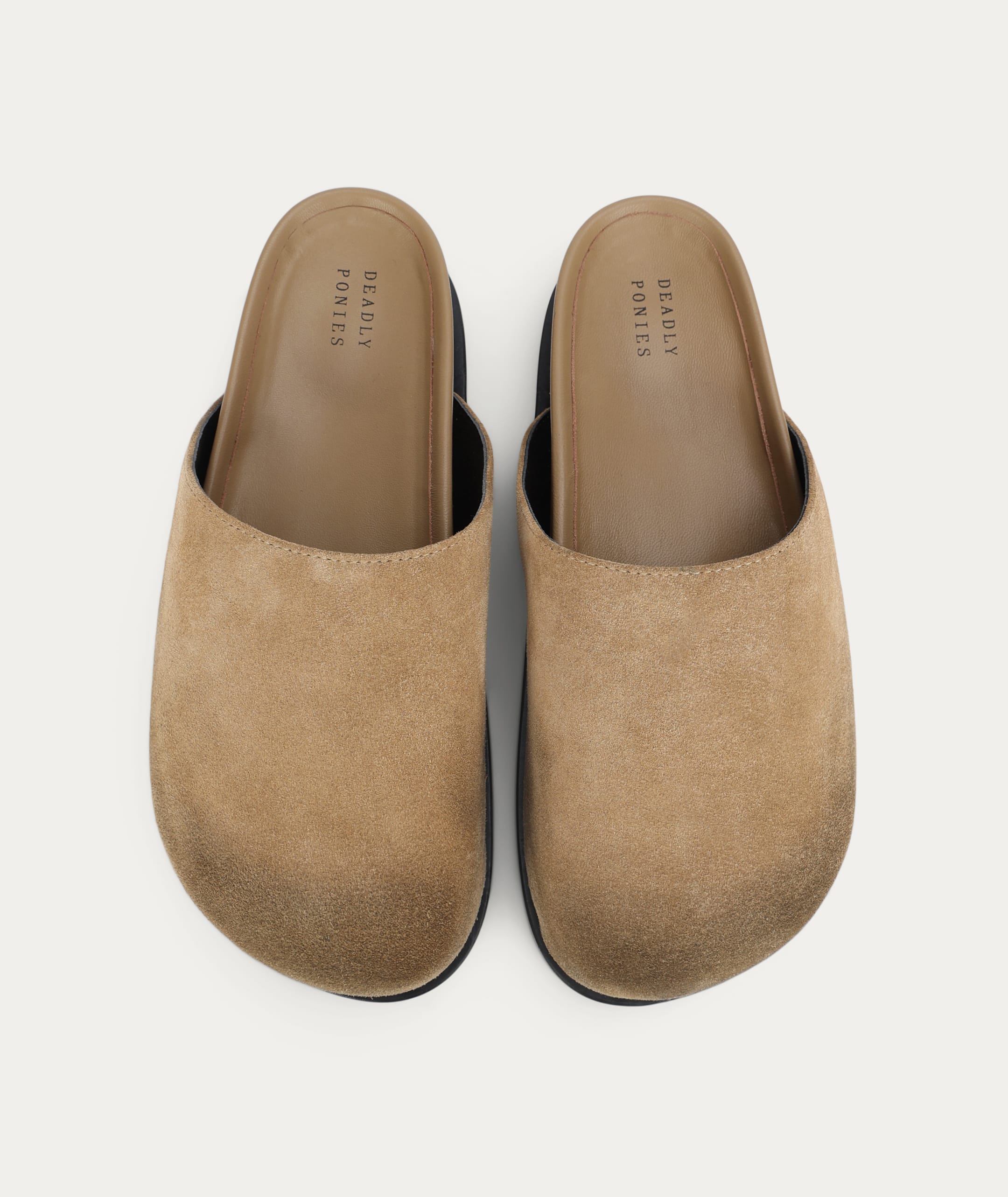 Alastor Slide - Oat Suede