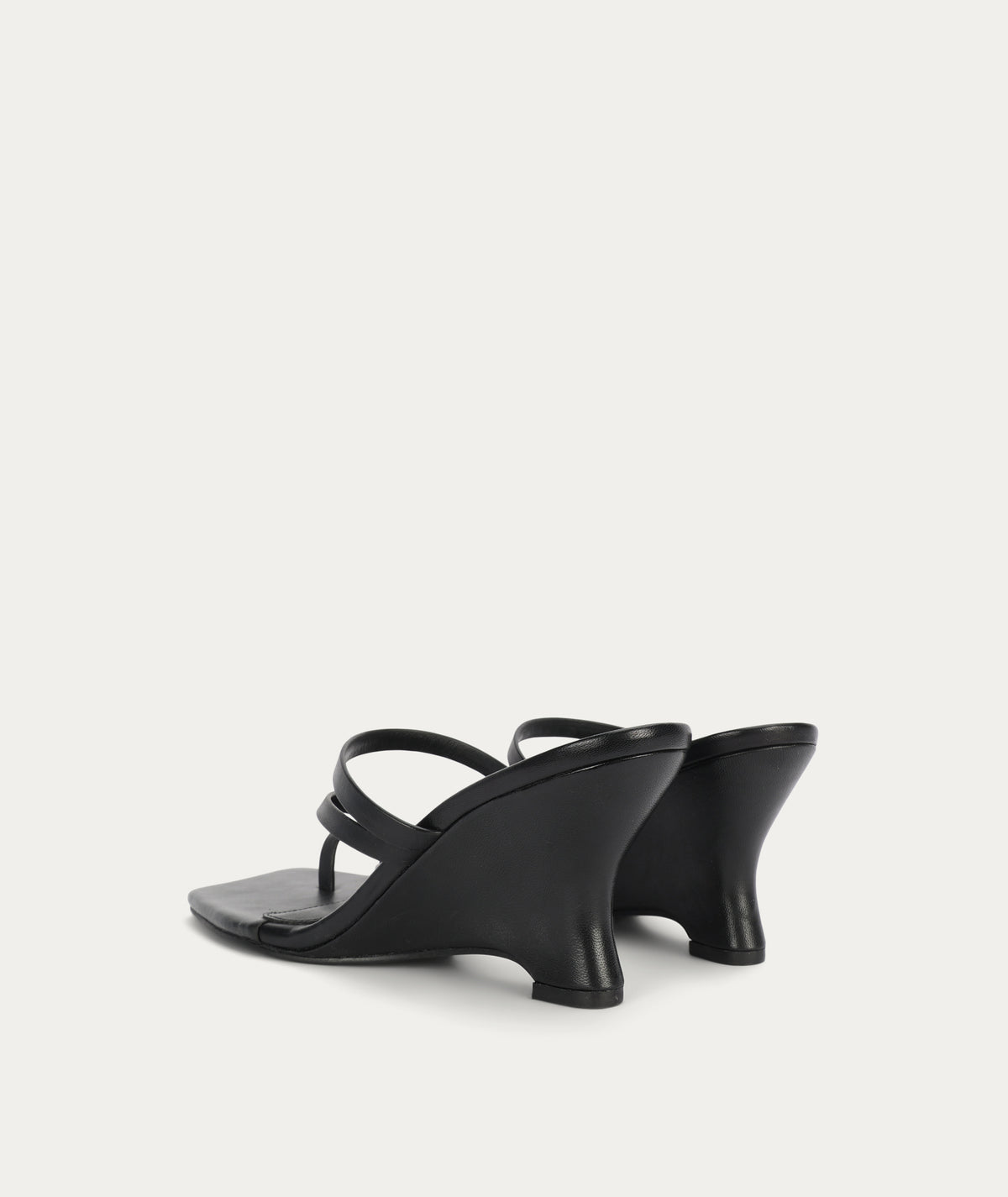 Ariadne  Wedge - Black