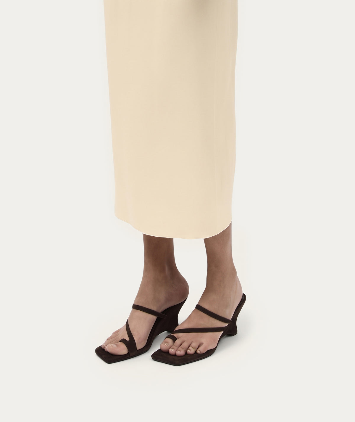 Ariadne Wedge - Java Suede