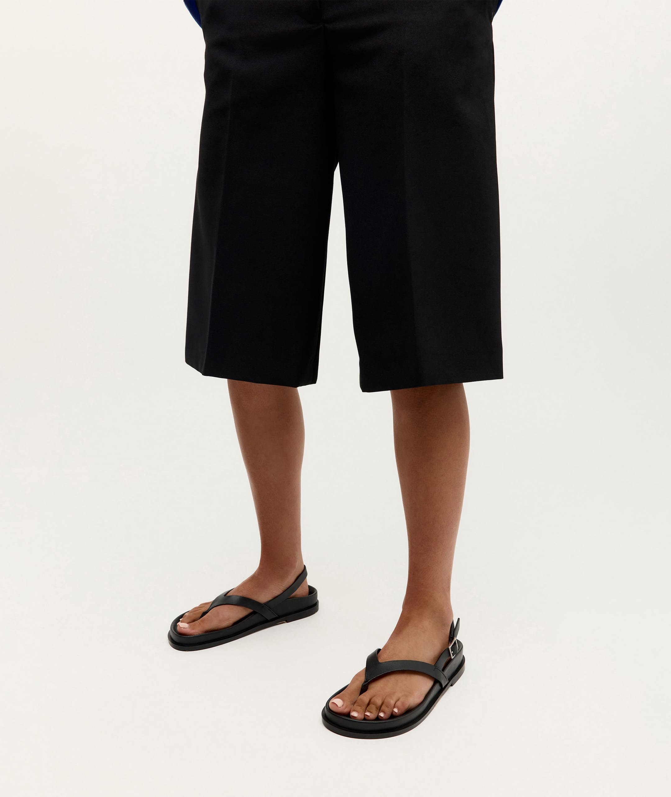 Artemis Sandal - Black