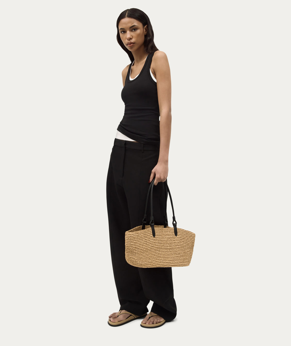 Medium Bandit Tote - Natural Raffia/Black