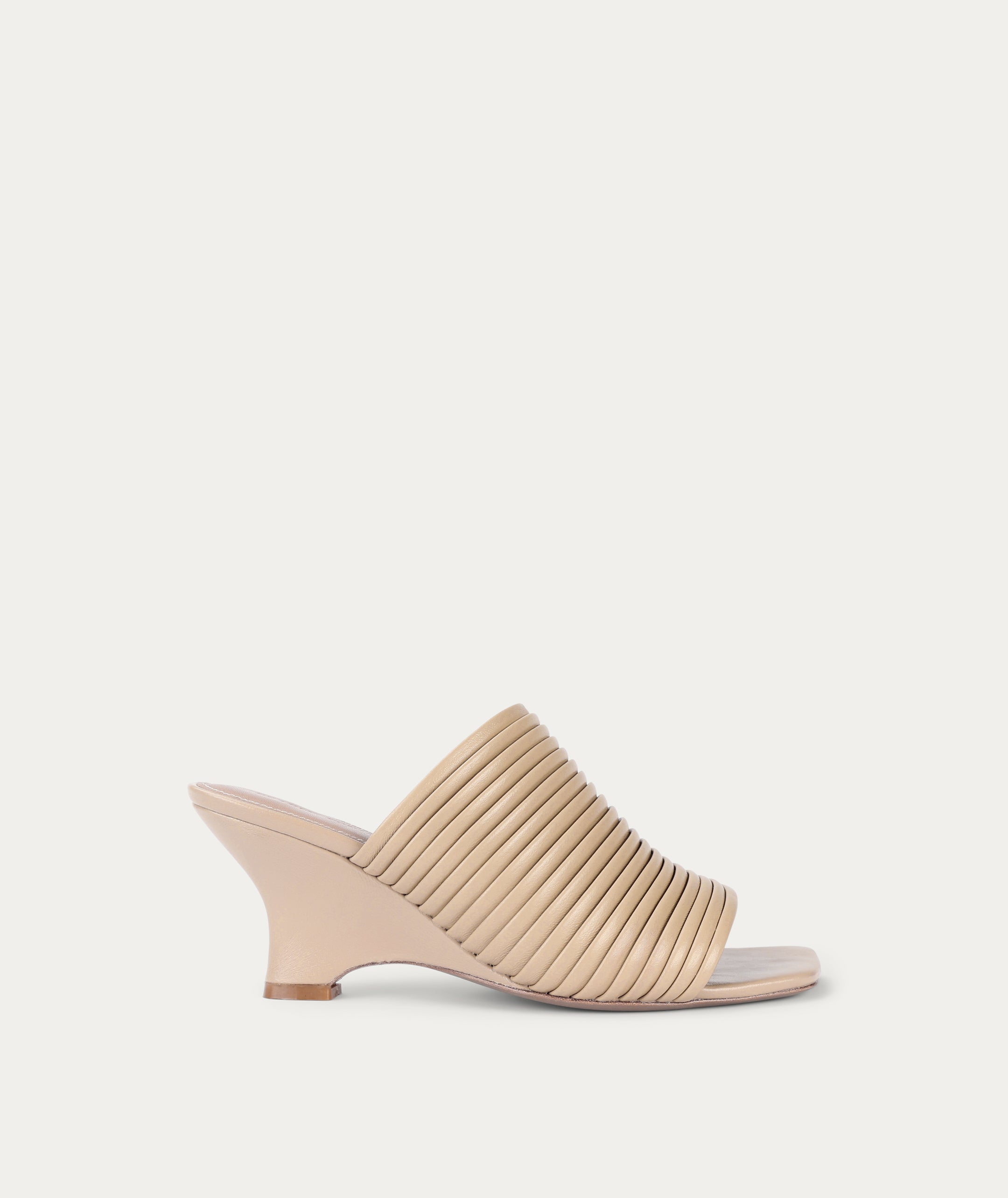 Caballo Mule - Porcini Pleated