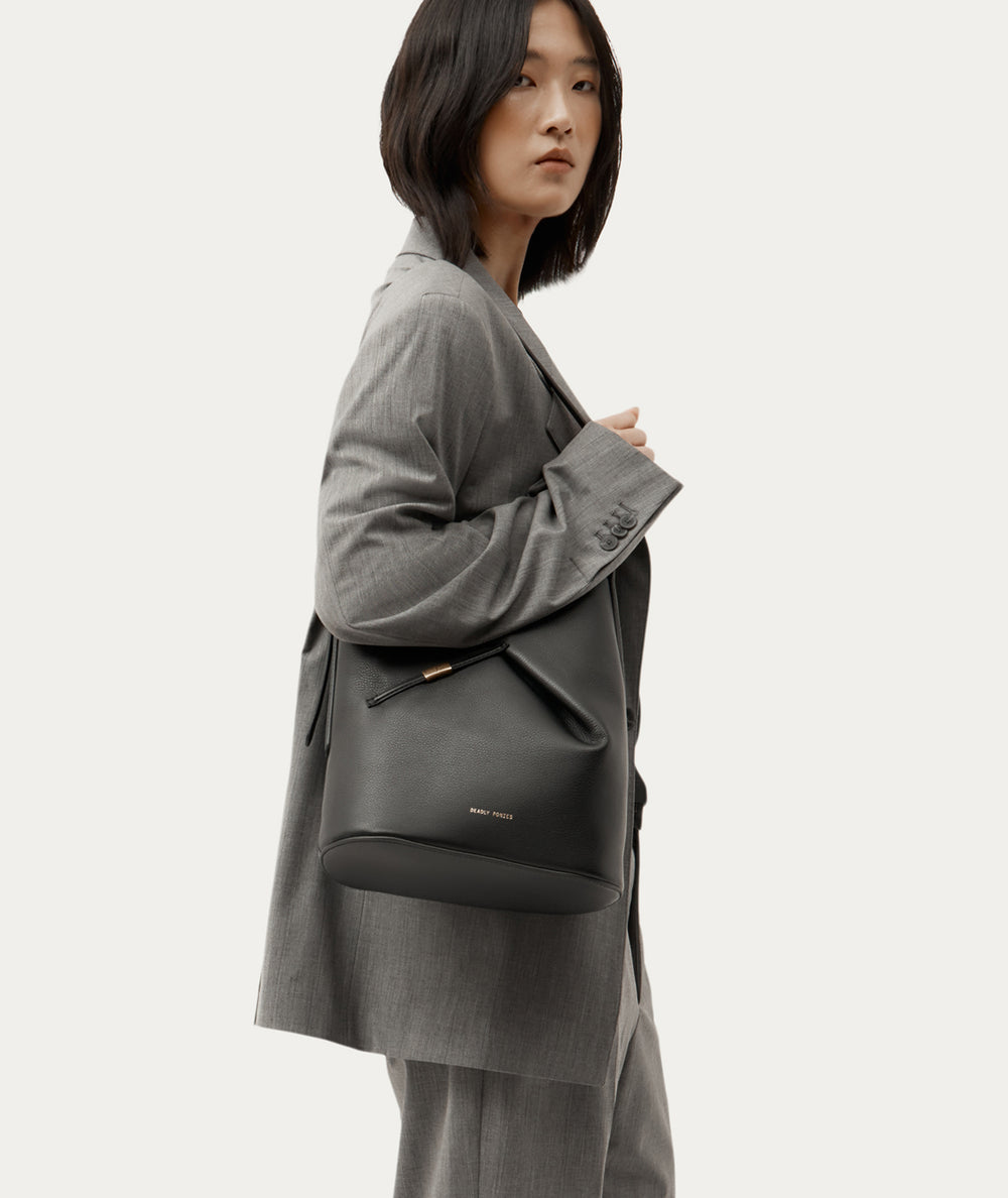 Clippity Tote - Black