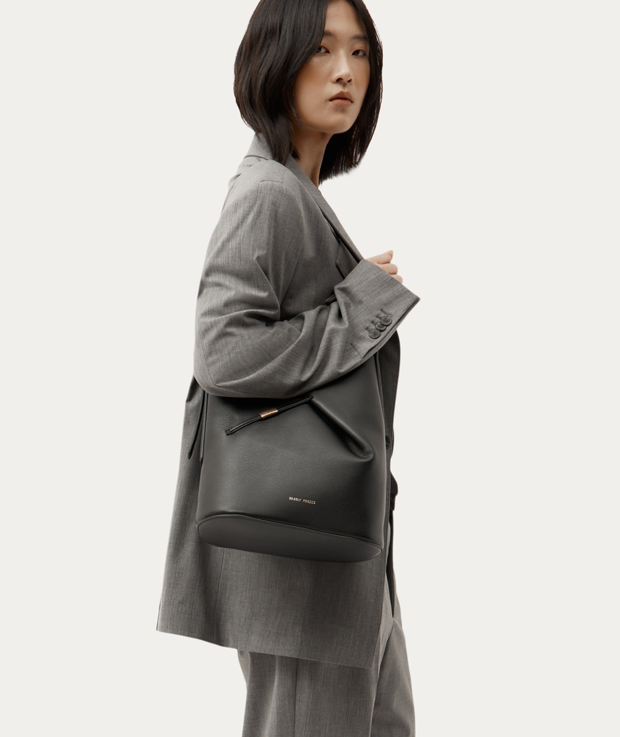 Clippity Tote - Black