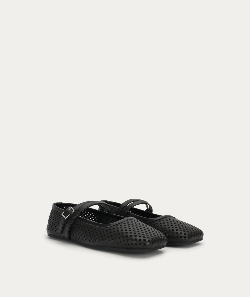 Diomedes Flat - Black Perforated