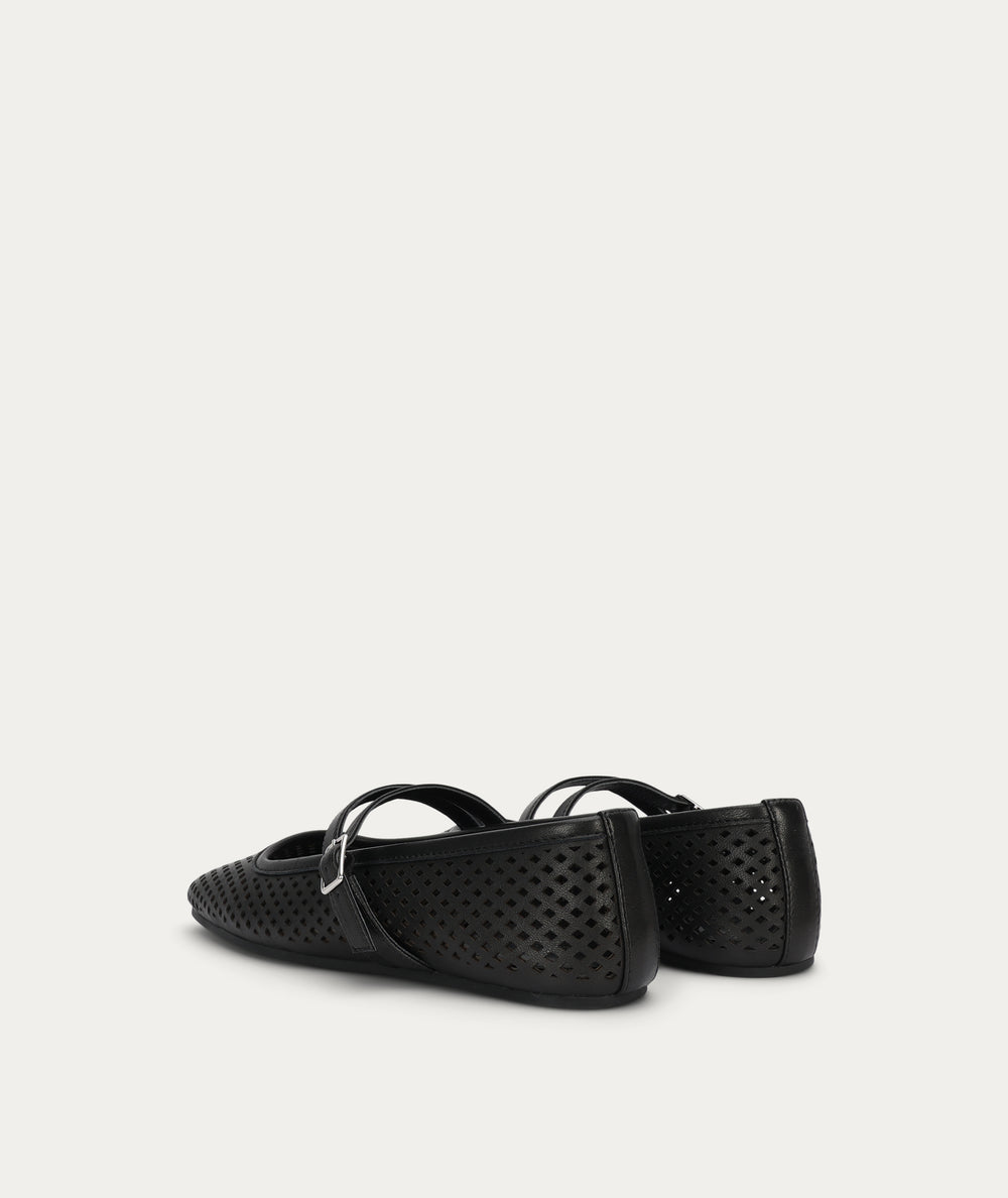 Diomedes Flat - Black Perforated