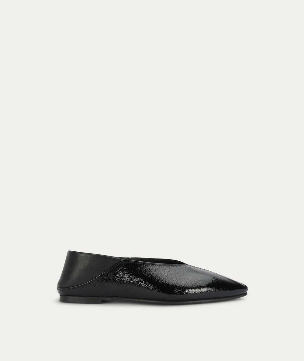 Epona Flat - Black Patent