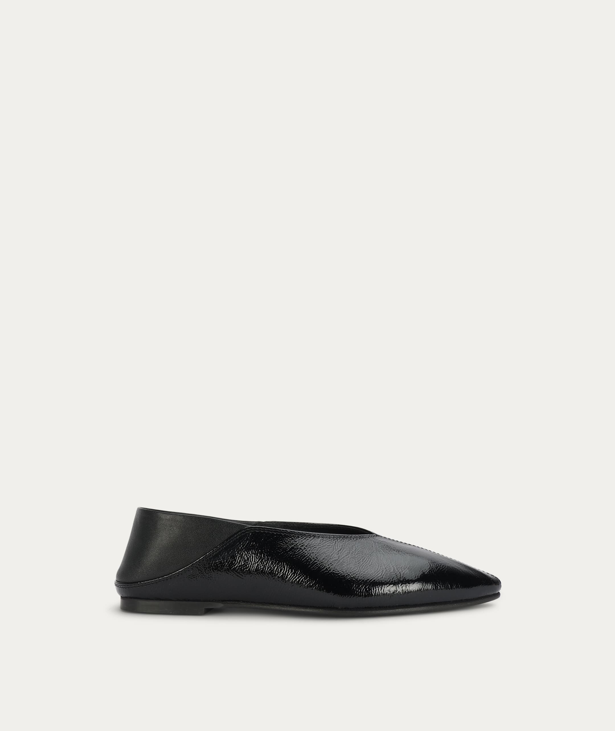 Epona Flat - Black Patent
