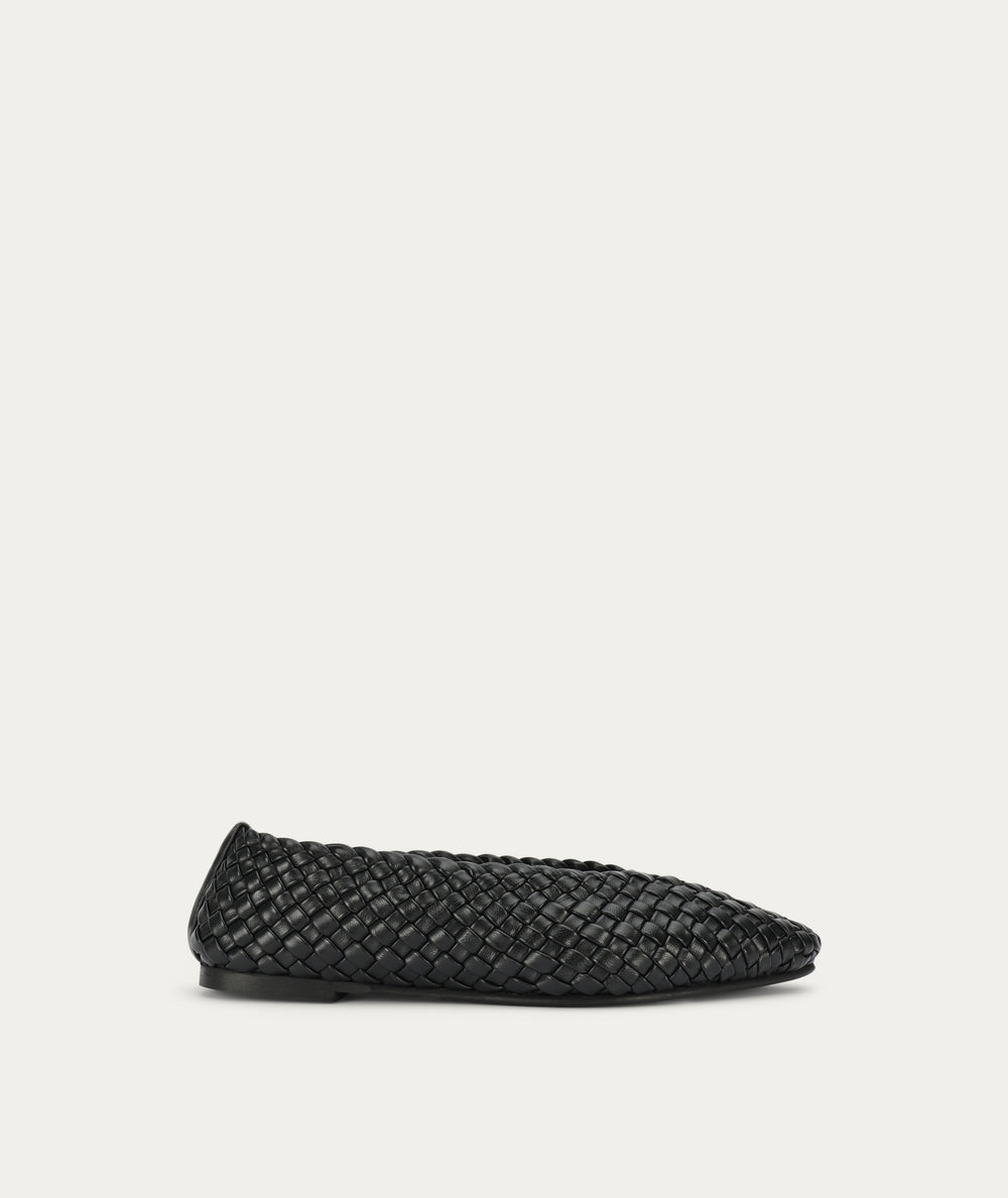 Epona Flat - Black Woven