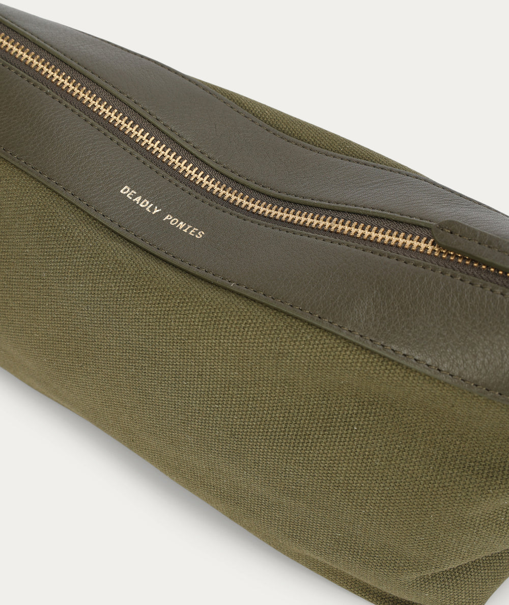 Pony Club Black | Poucher Maxi Canvas