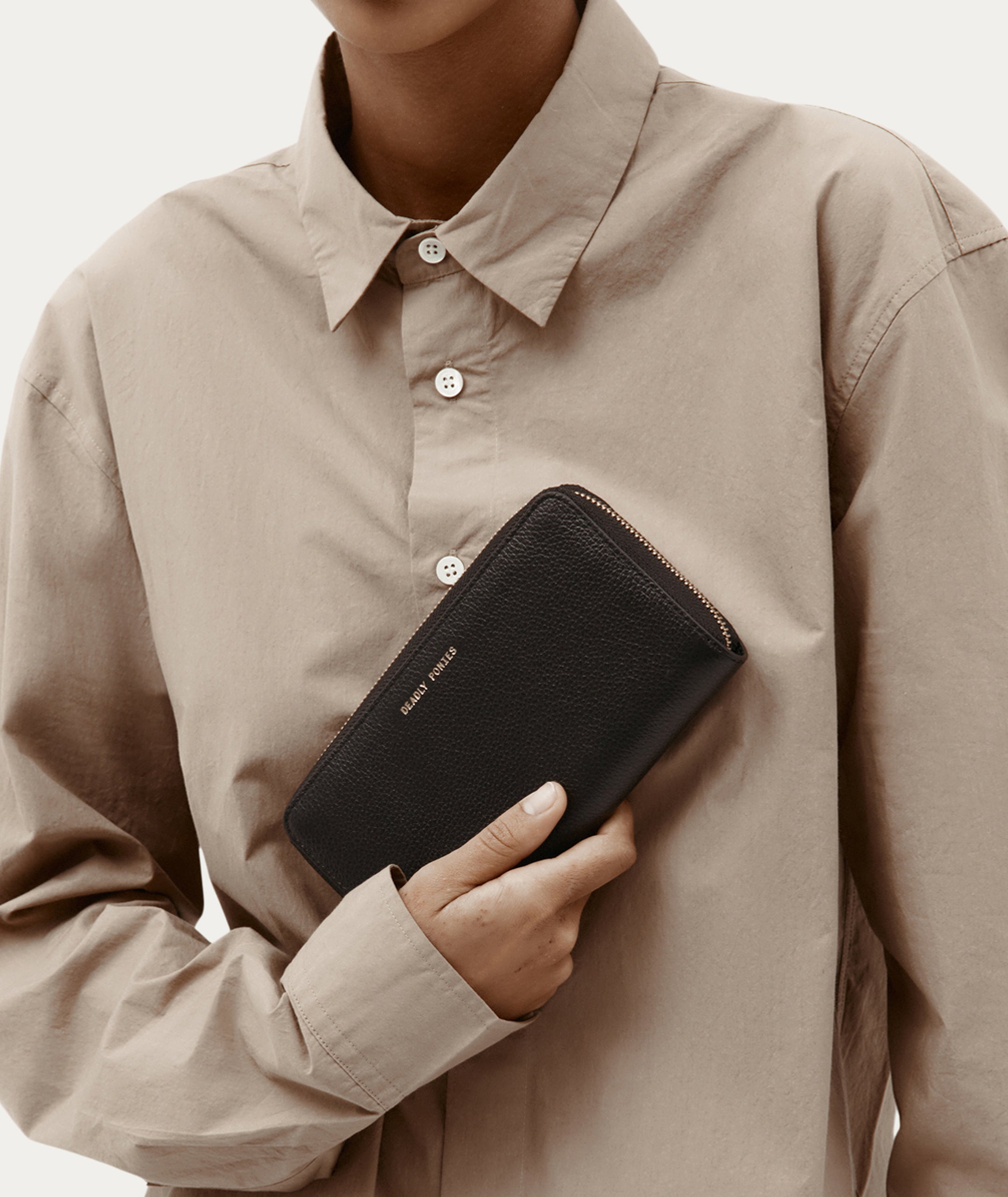 Maxi Wallet - Black