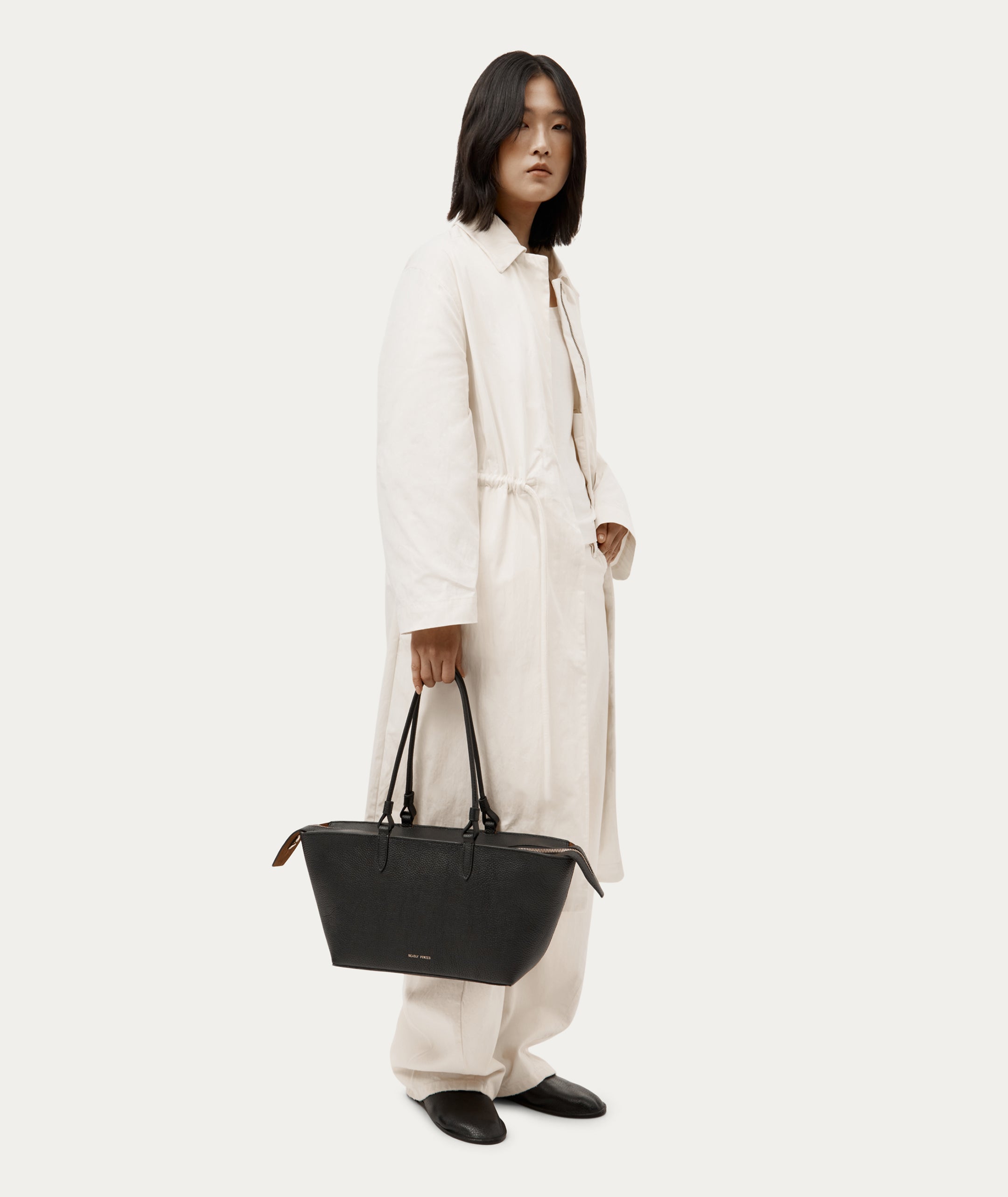 Medium Bandit Tote - Black