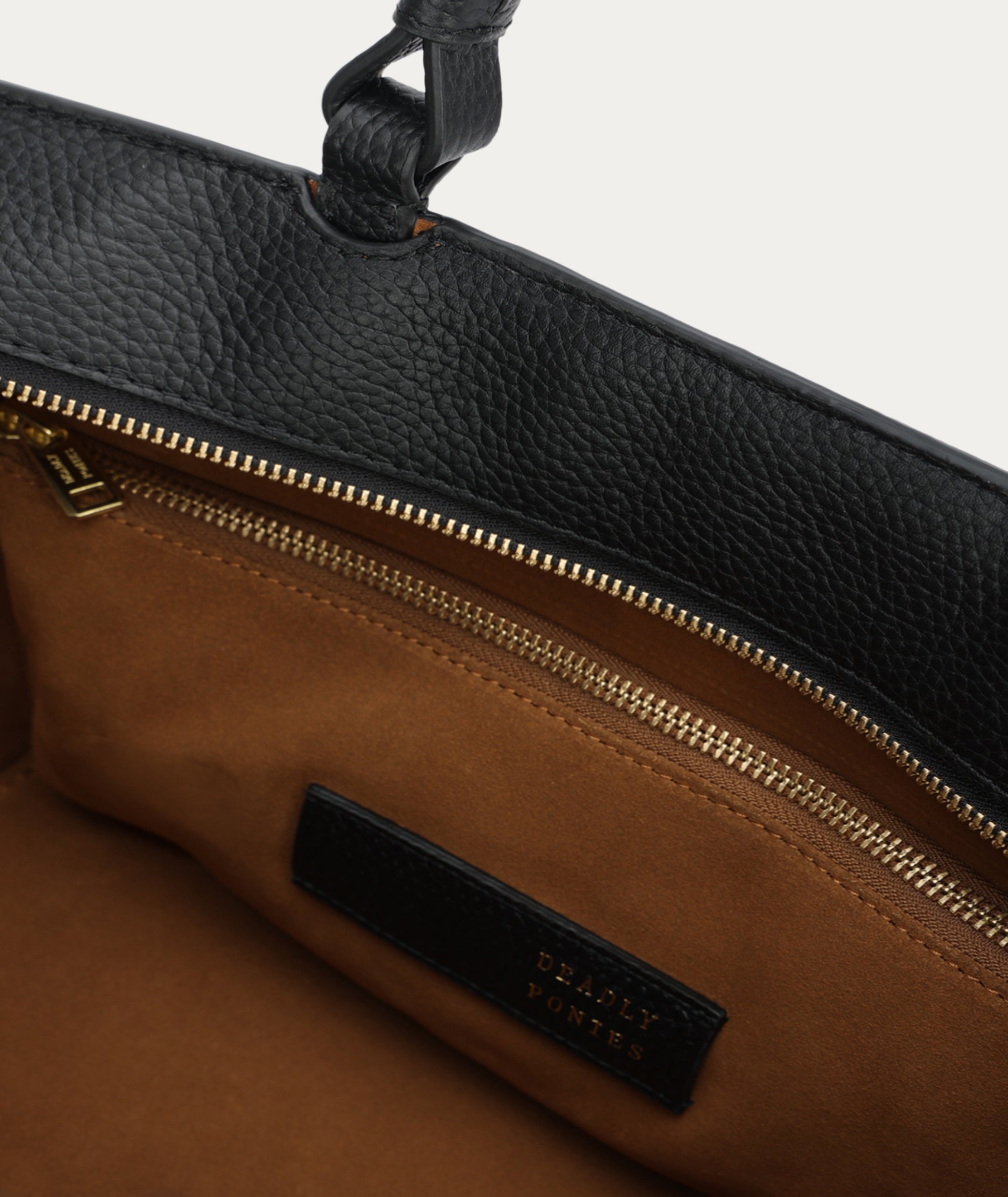 Medium Bandit Tote - Black