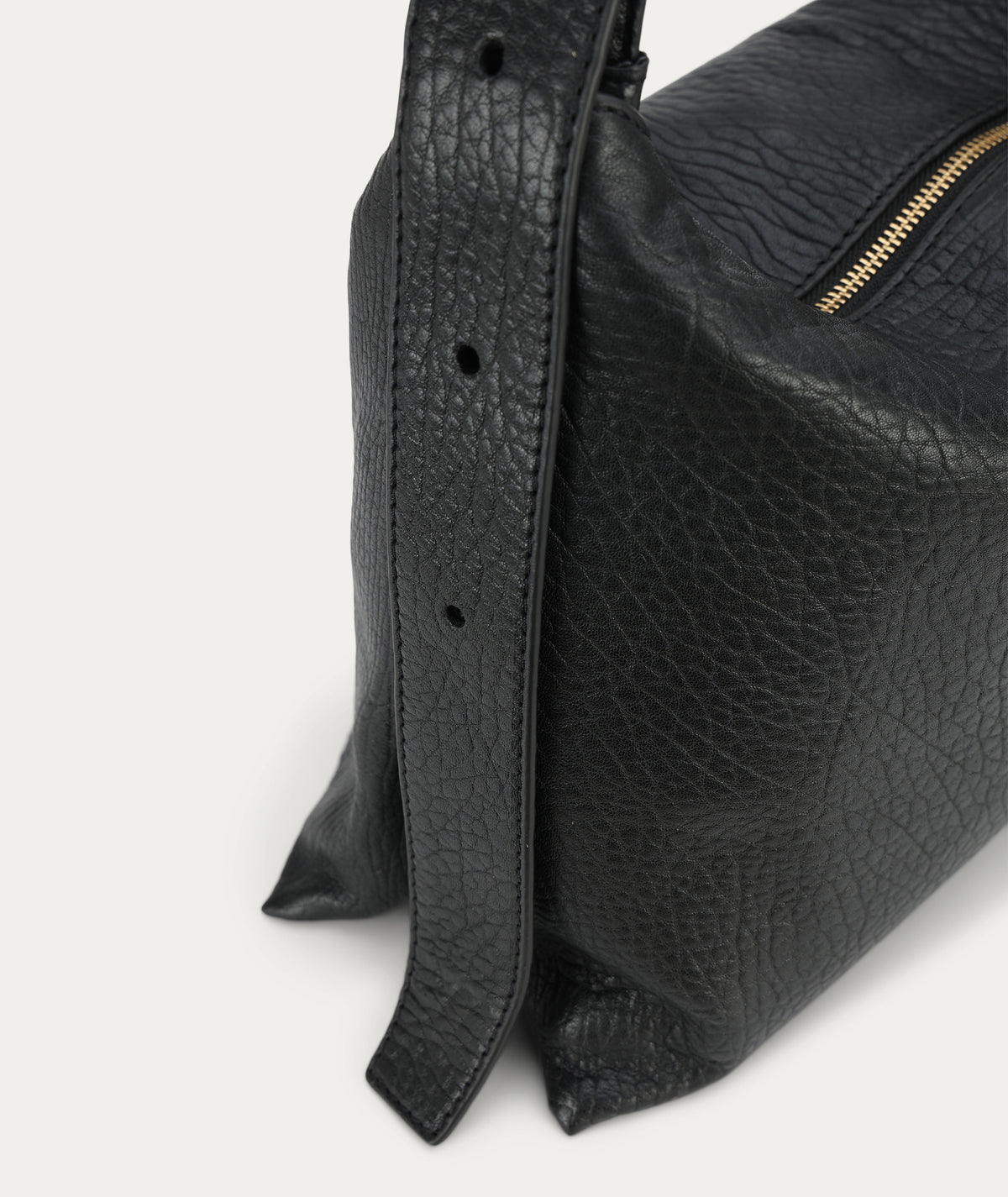 Midimese Bag - Black Bulle/Brass
