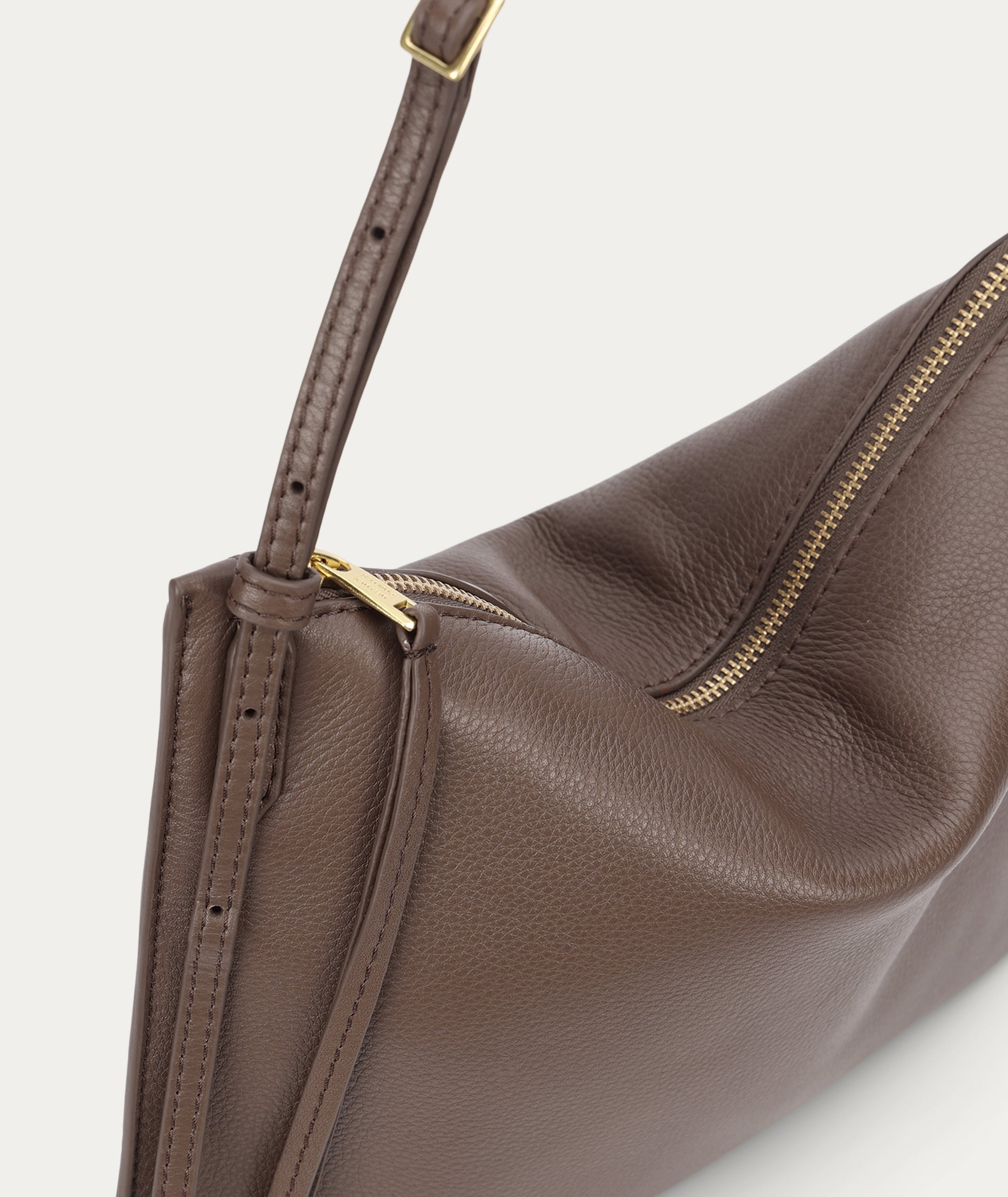Mini Chopalopagus Bag - Cocoa