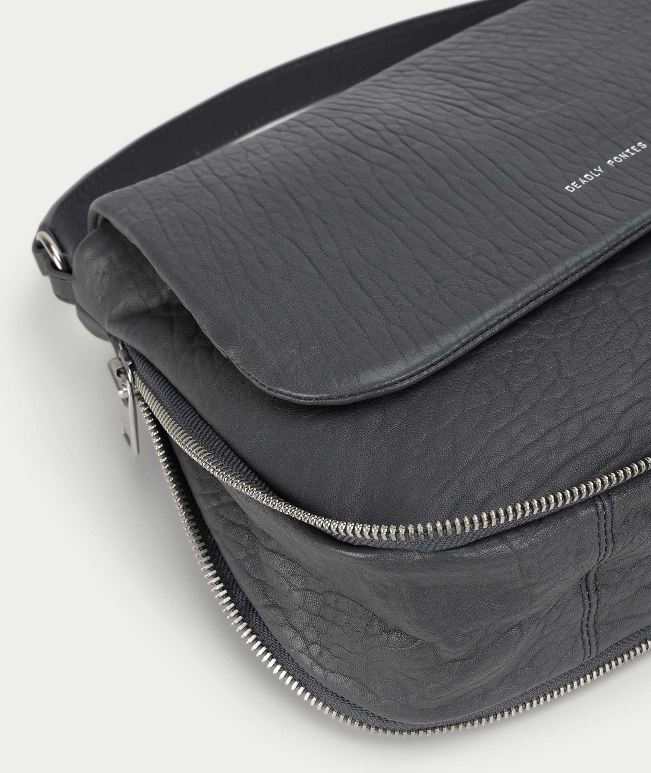 Mr Caiman - Flint Bulle/Silver