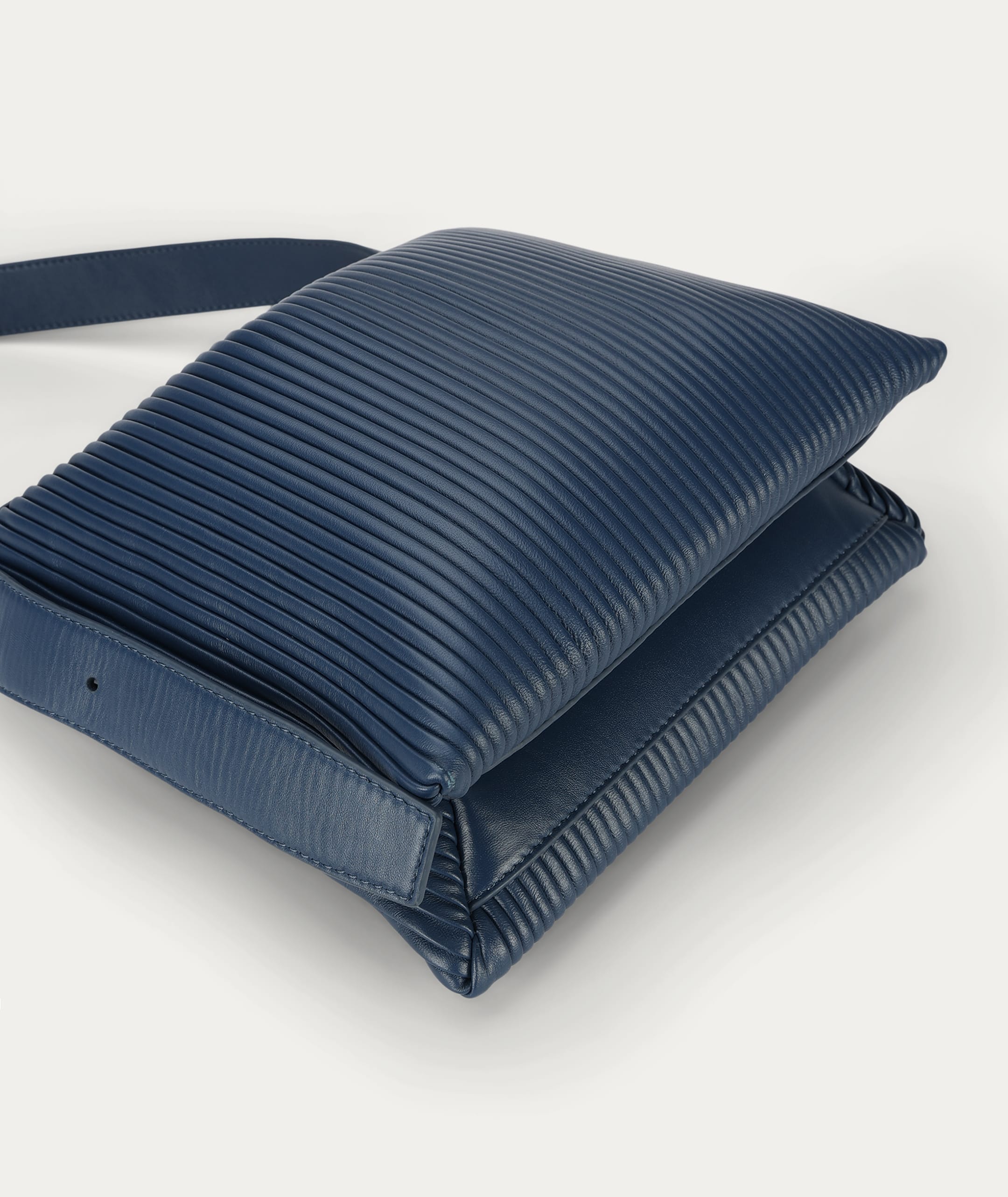 Mr Midimese - Indigo Pleated