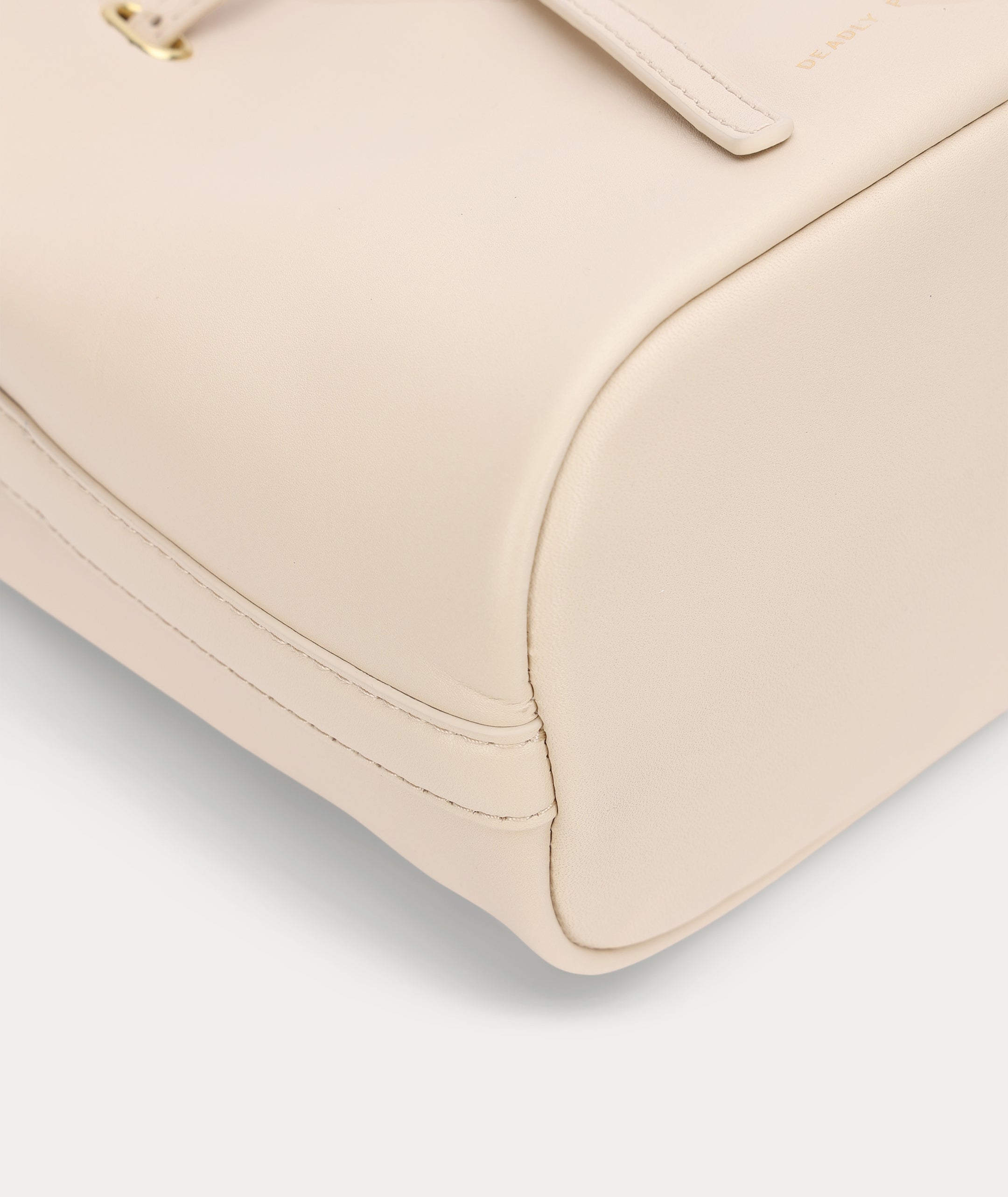 Mr Penny - Porcelain