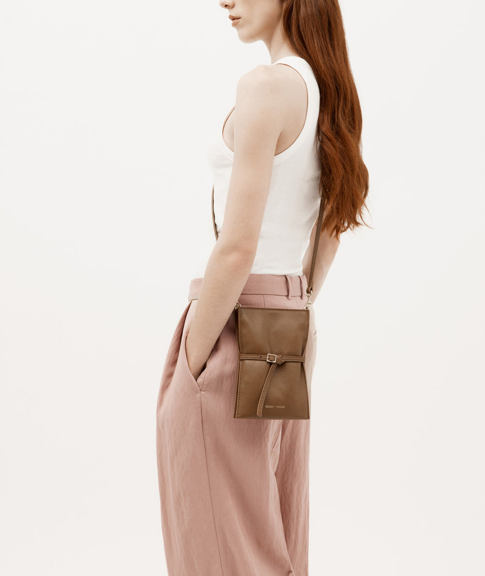 Mr Penny Pouchette - Toffee