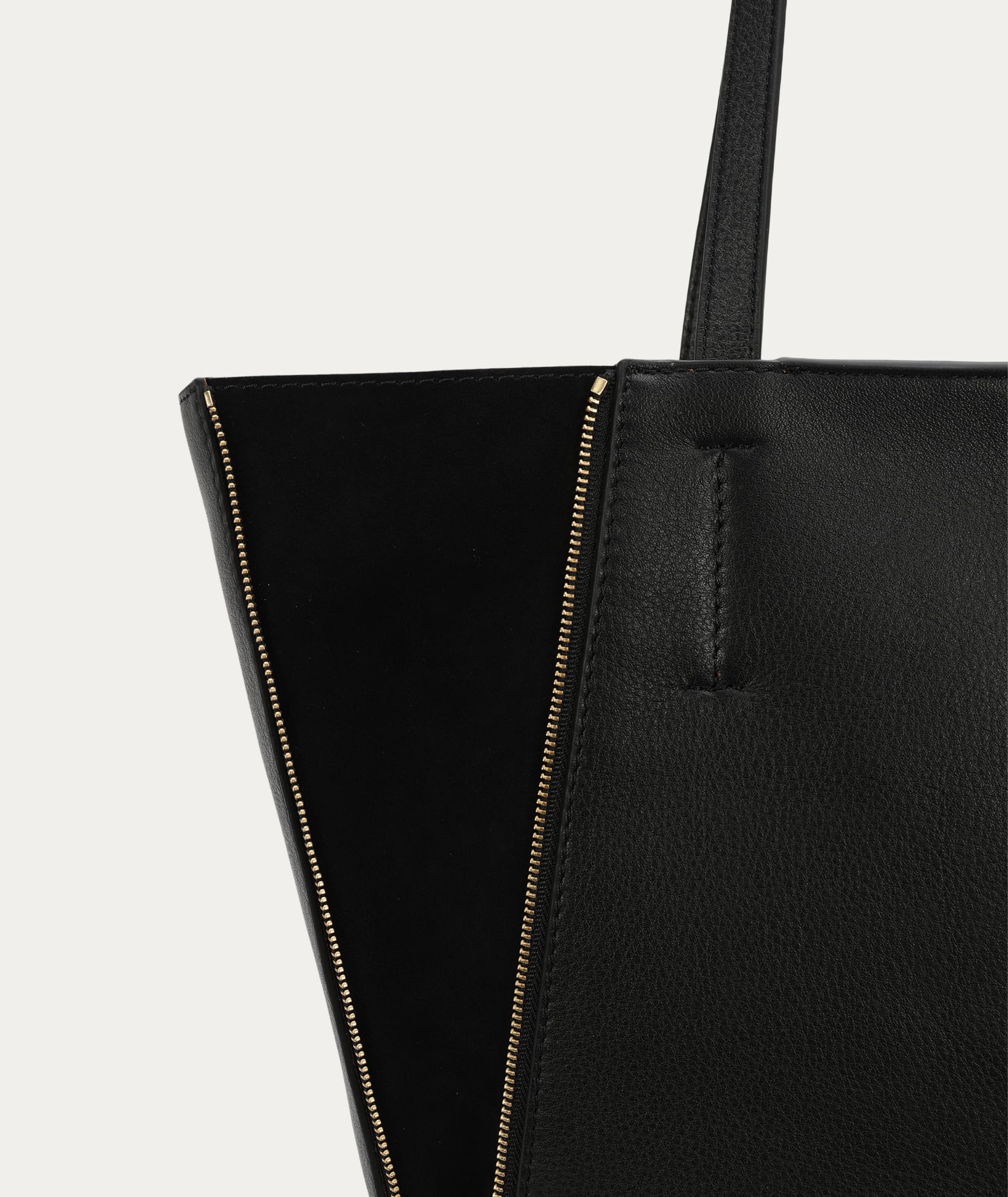 Mr Scurry Tote Midi - Black