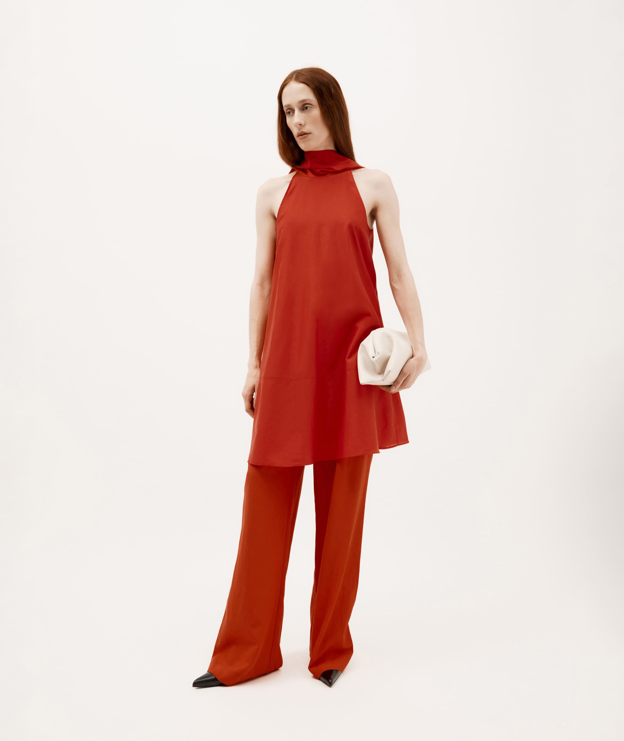 Mr Vault - Porcelain