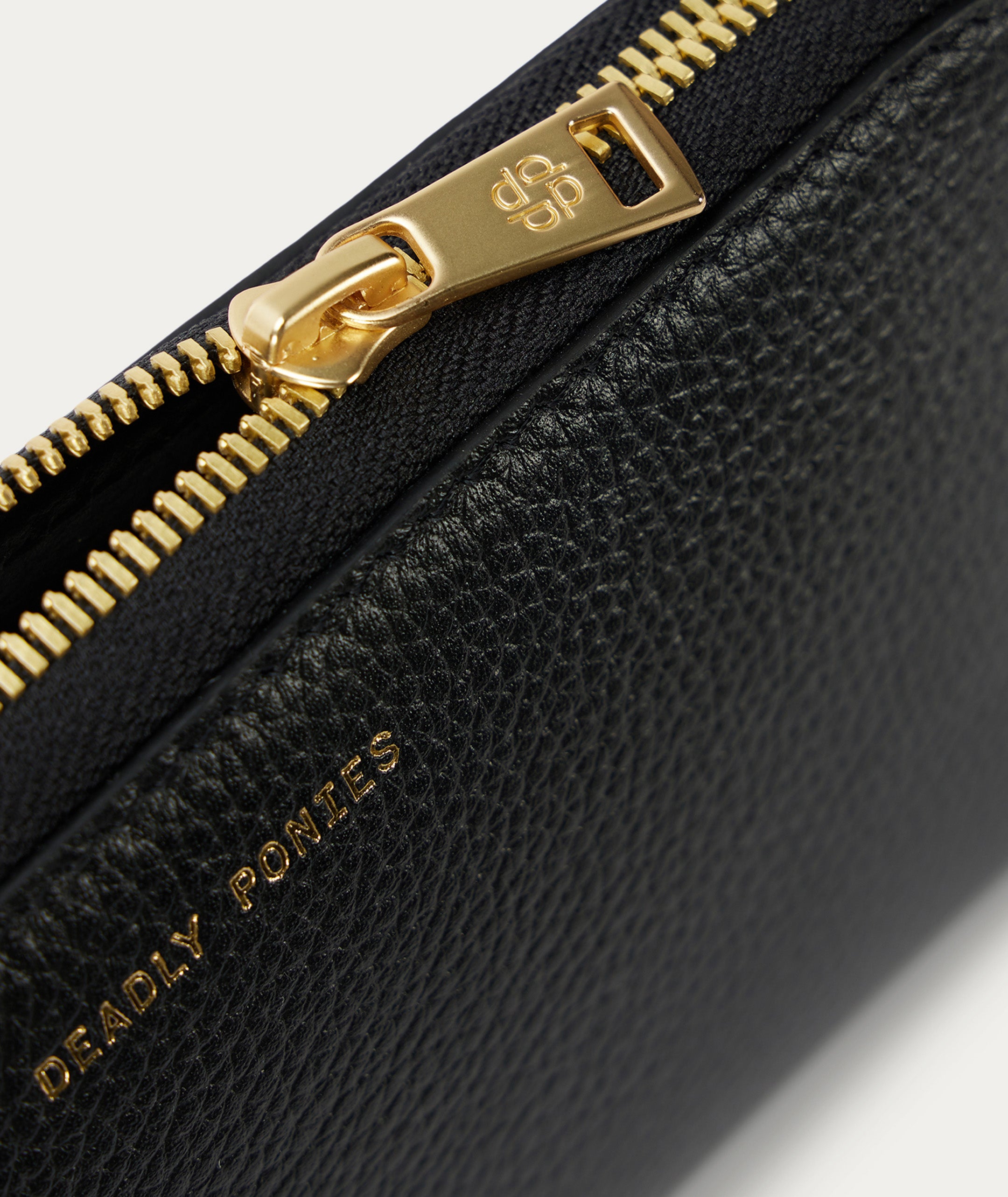 Maxi Wallet - Black