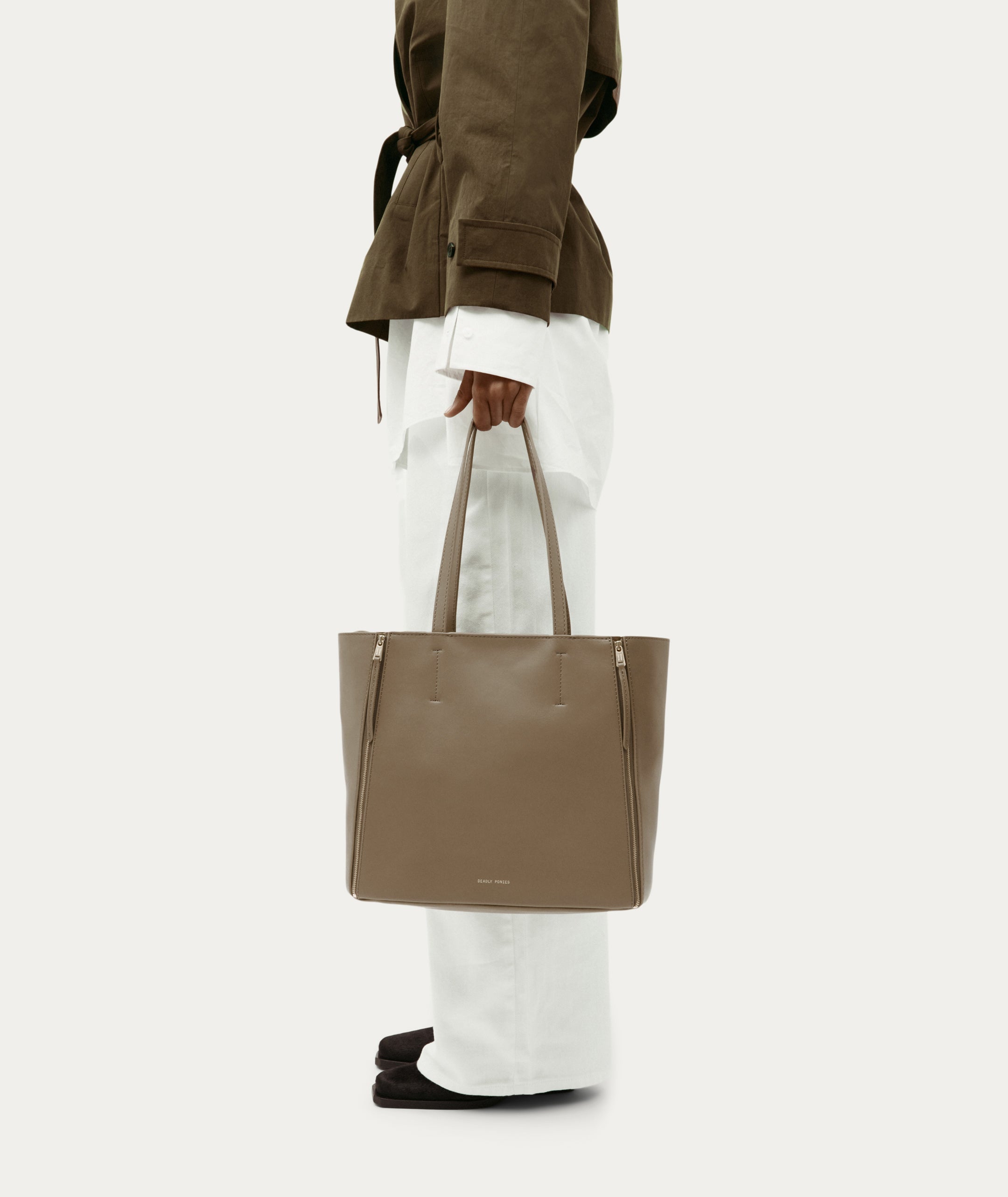 Mr Scurry Tote - Dune