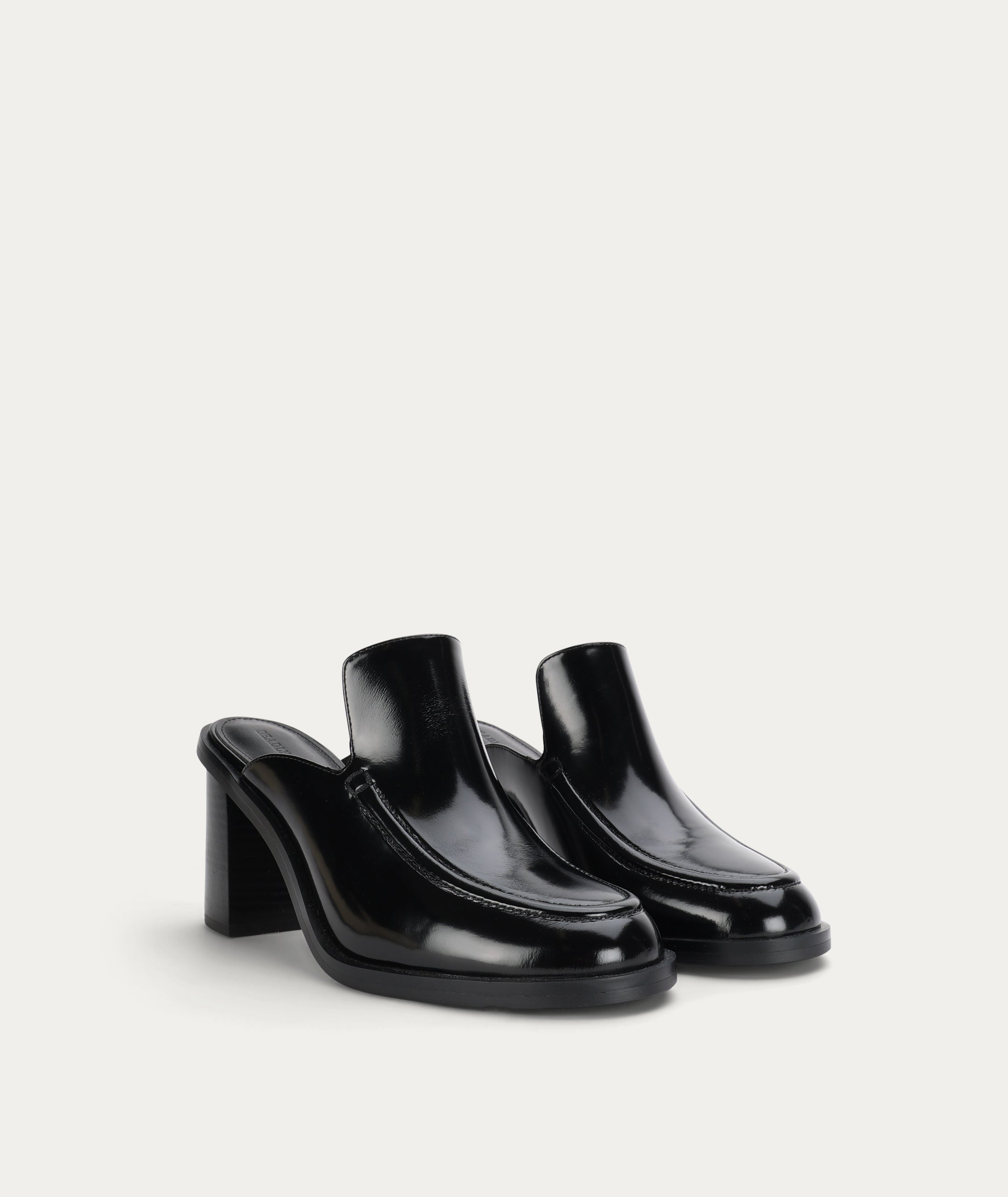 Picador Mule - Black