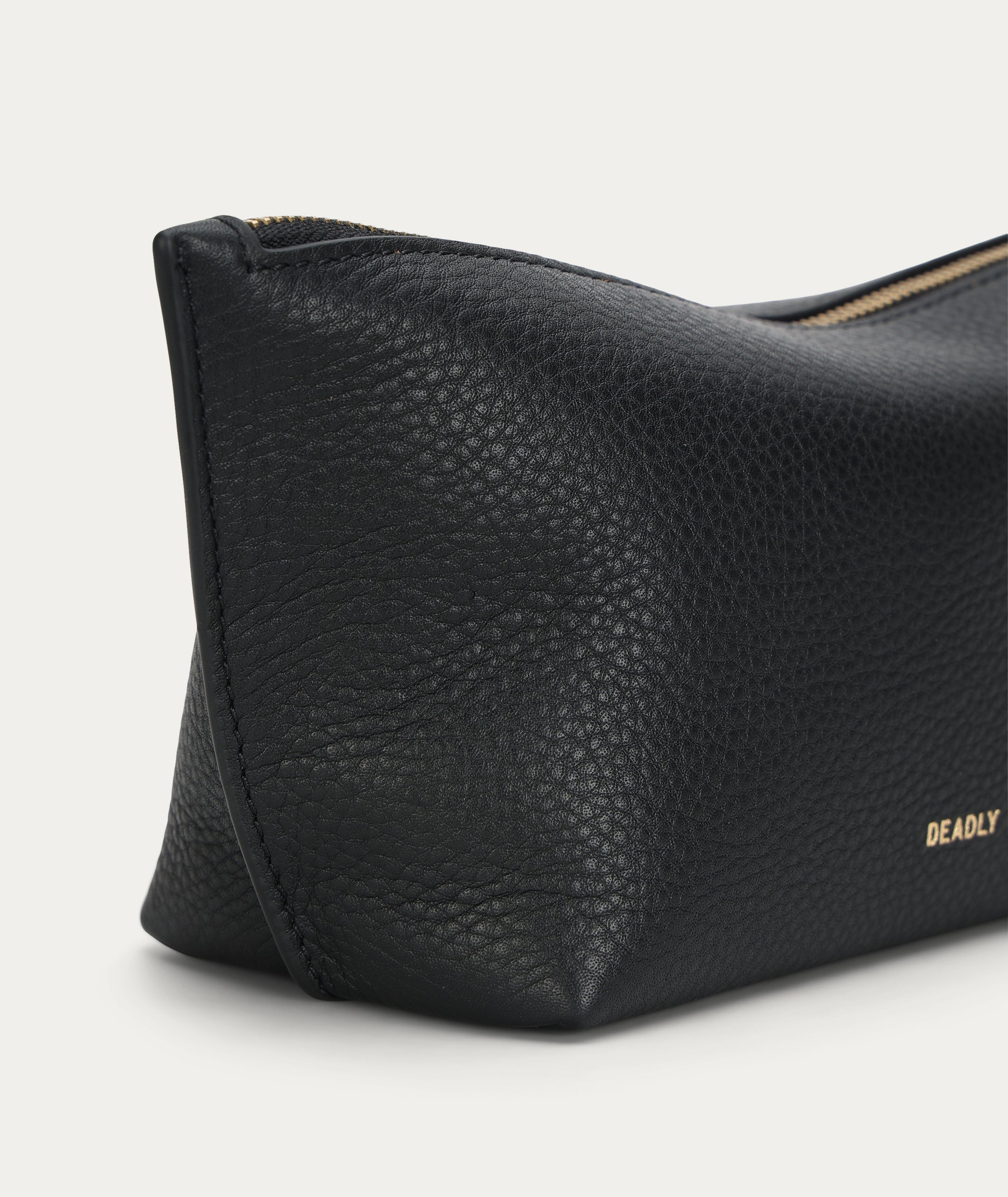 Poucher Grande - Black