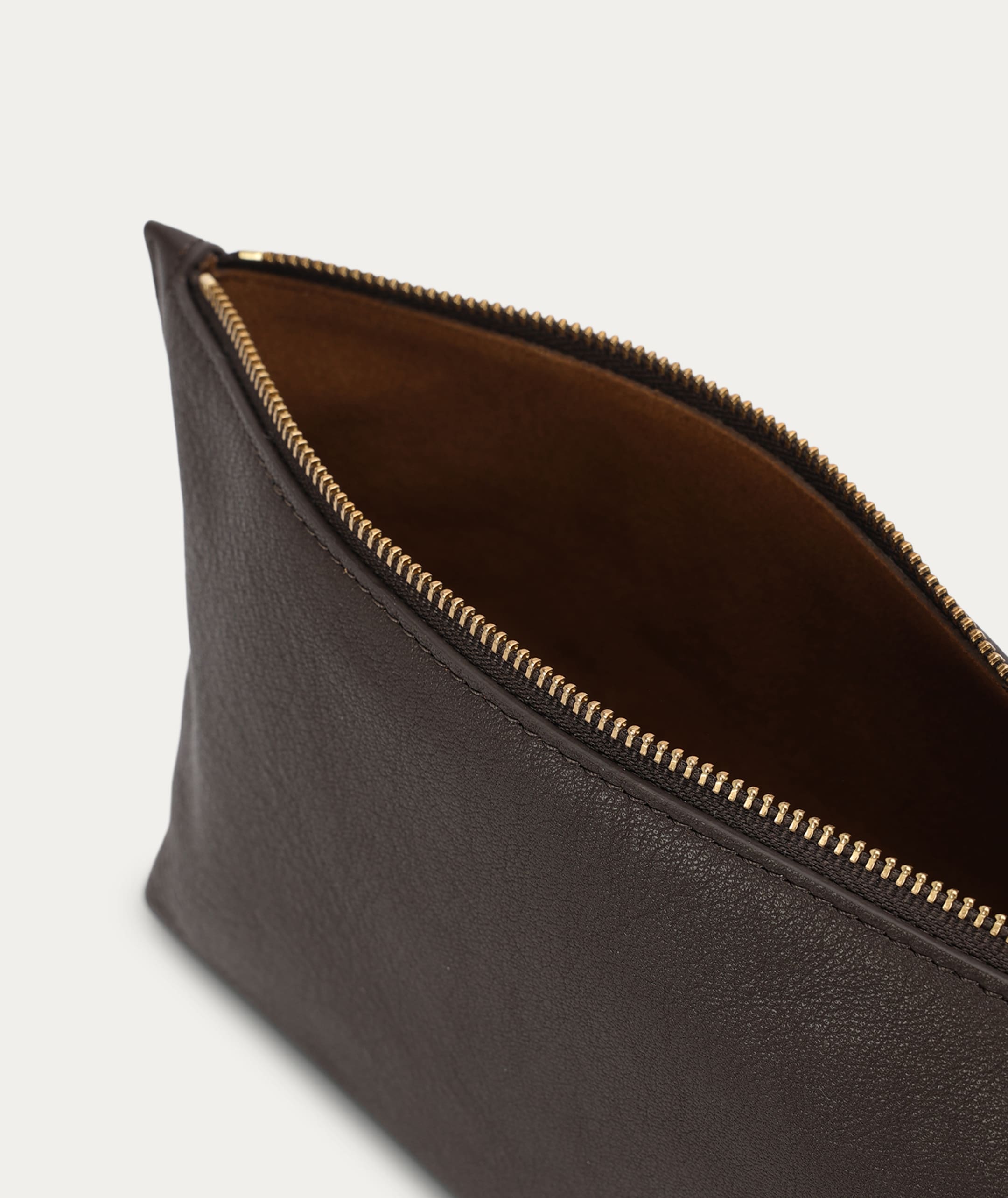 Poucher Grande - Java