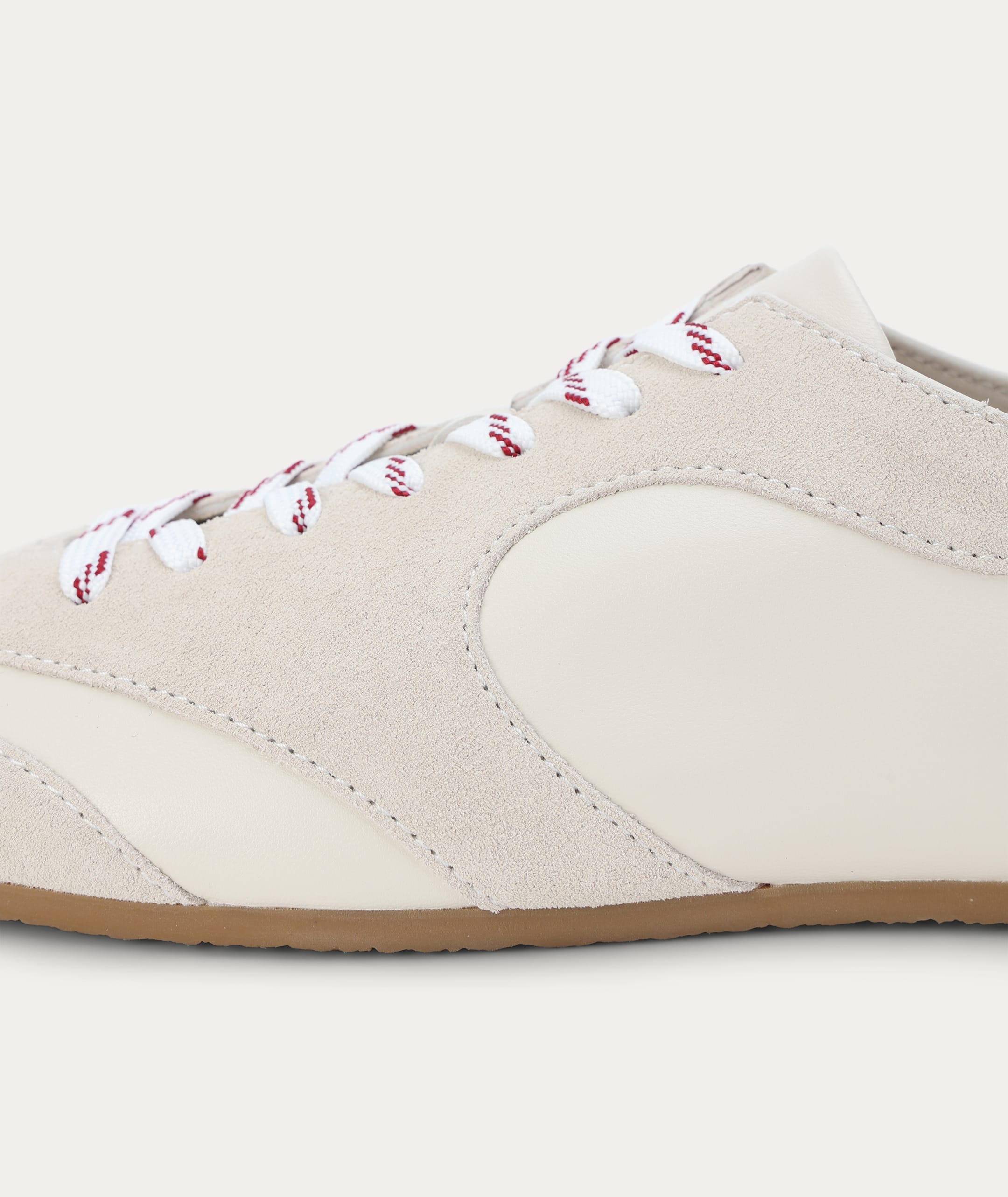 Road Rider - Milk Suede