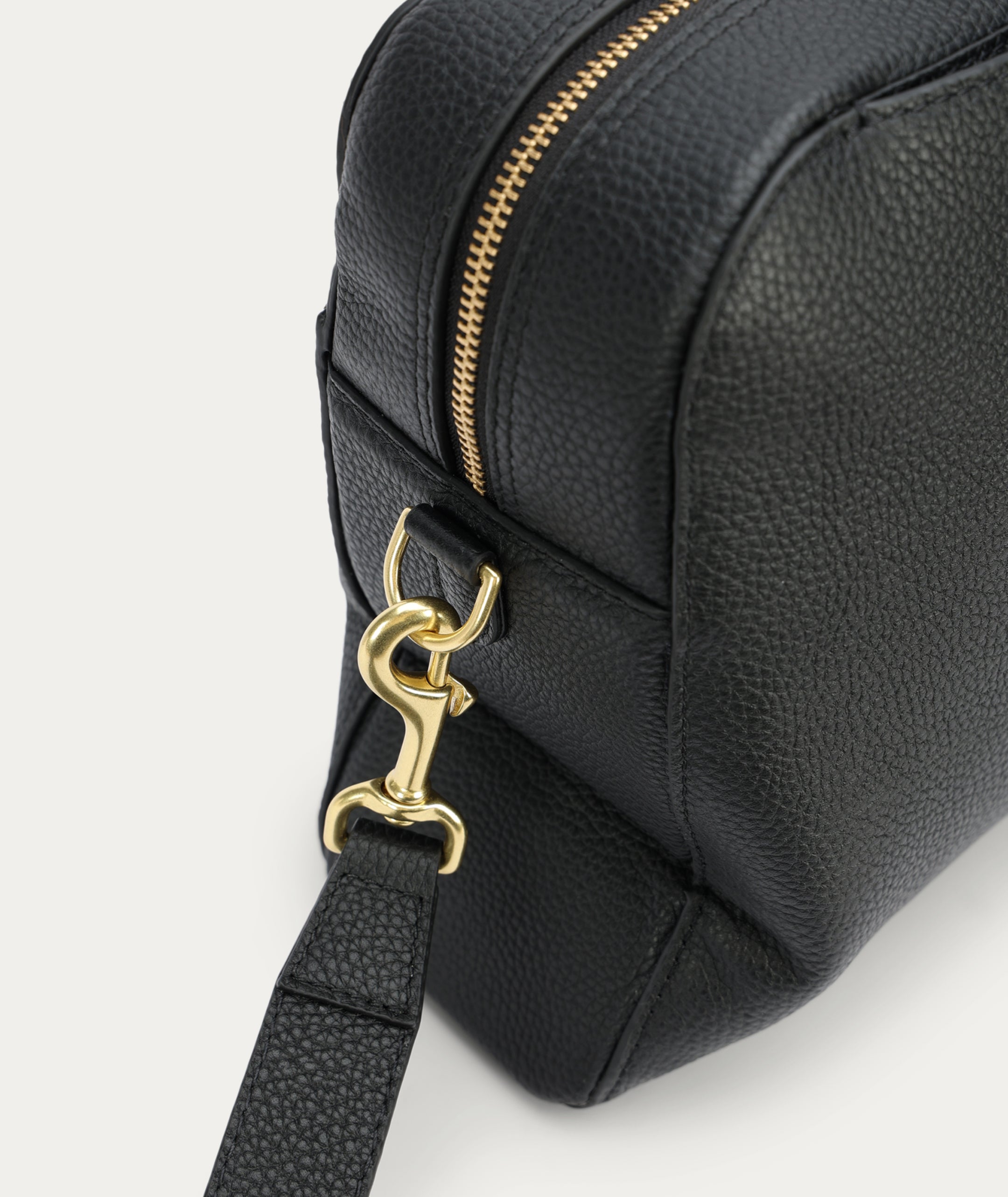 Zorro Briefcase - Black/Brass