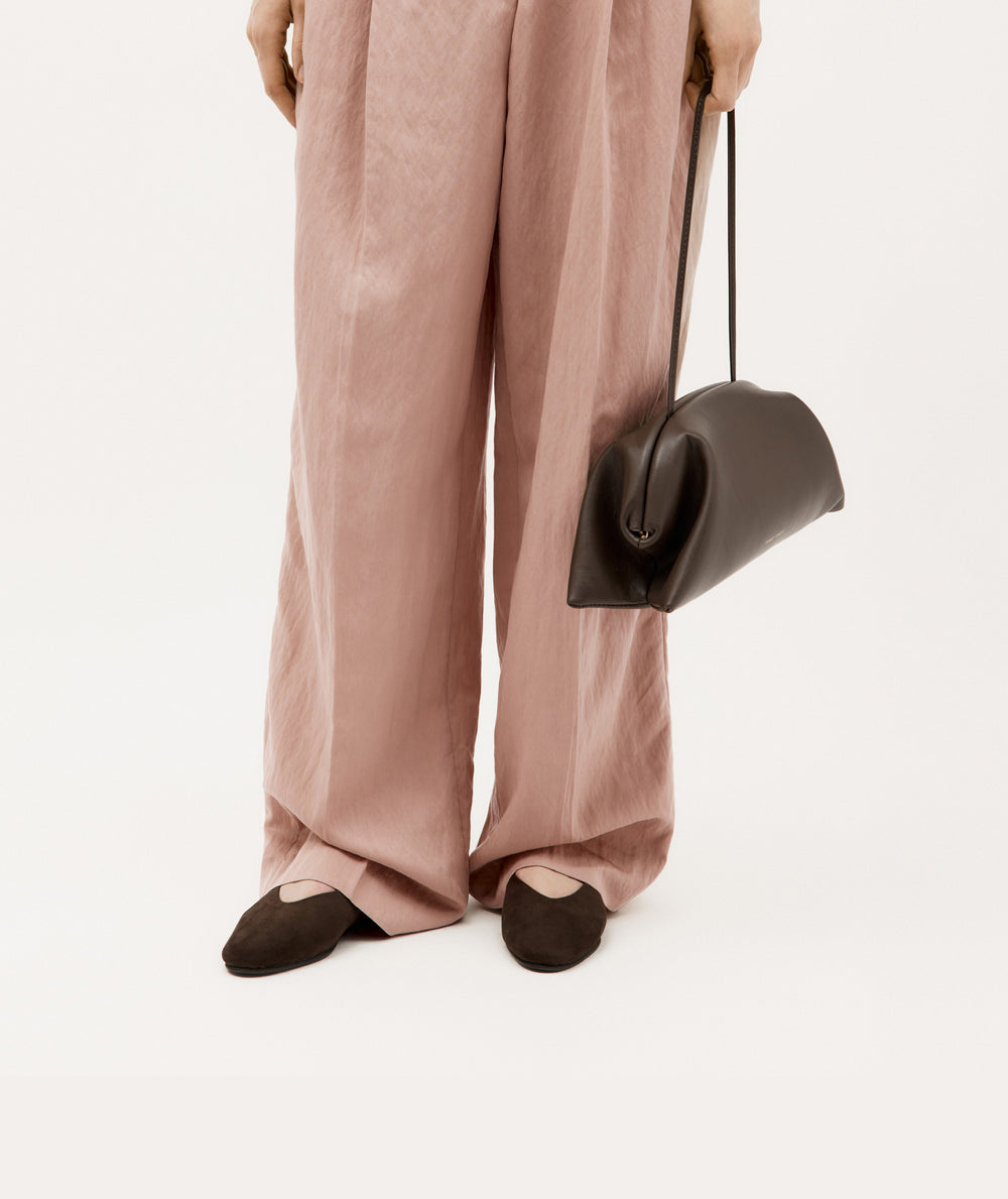 Cinch Flat - Java Suede