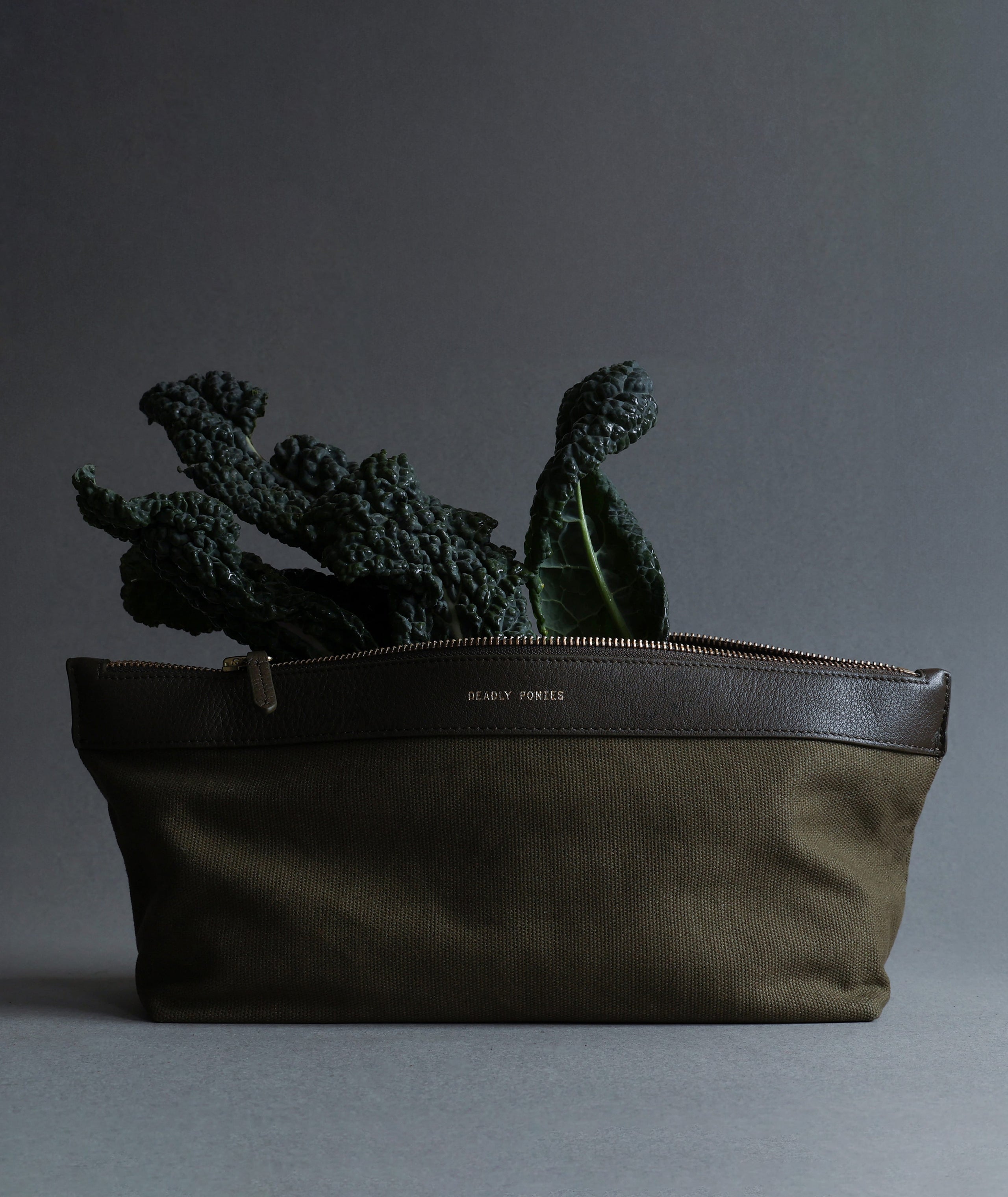 Pony Club Black | Poucher Maxi Canvas