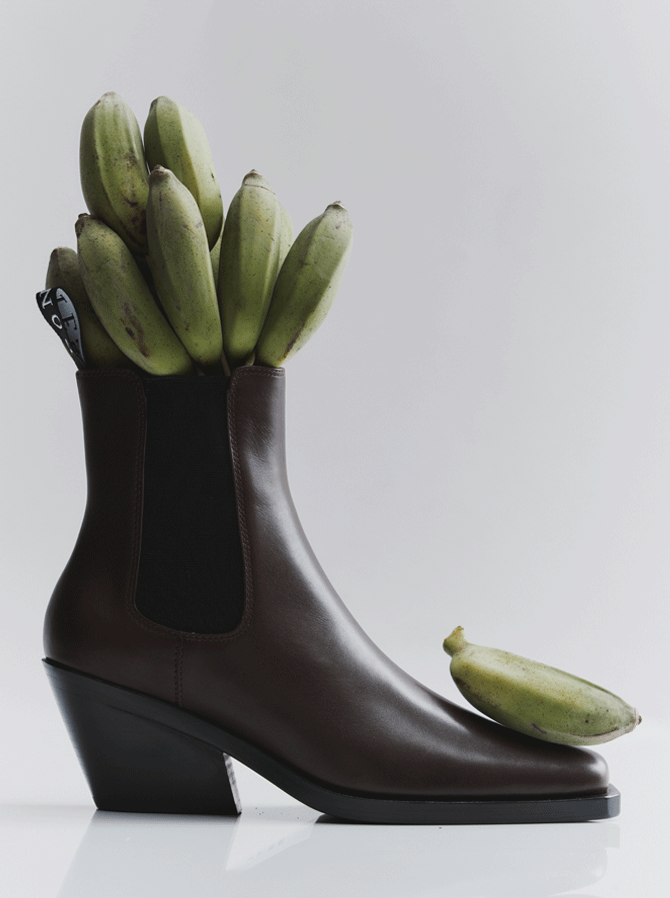 FOOTWEAR