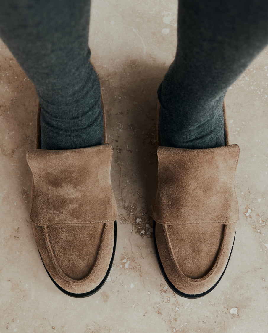 FOOTWEAR