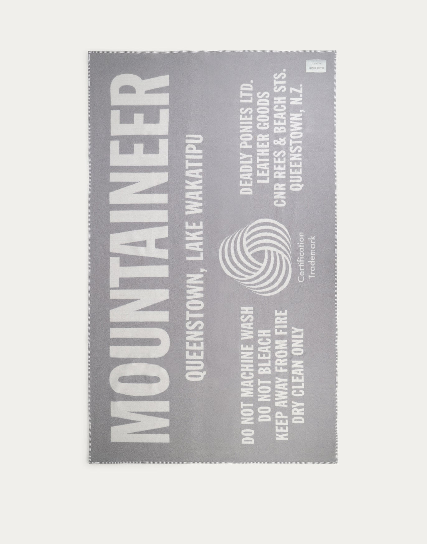 <p>Mountaineer Blanket - Schist</p>